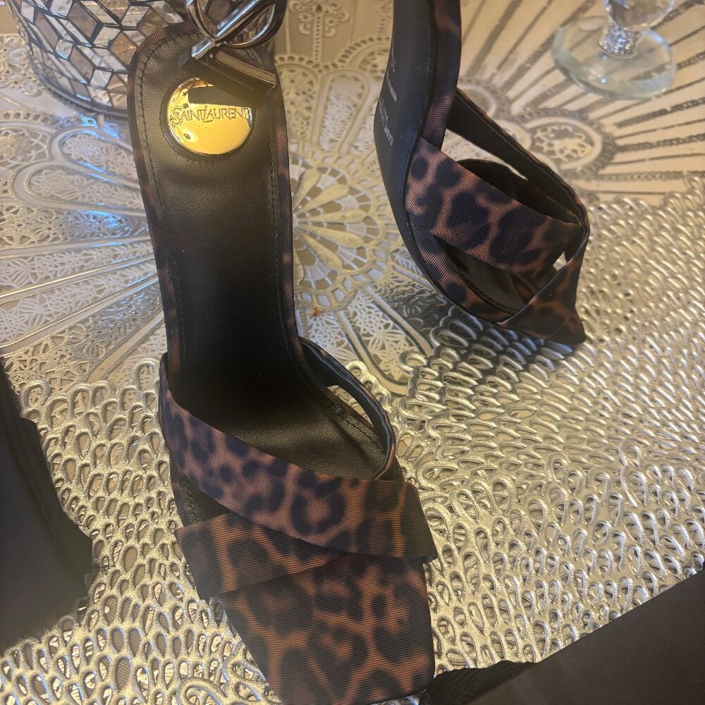 Sexy Heals